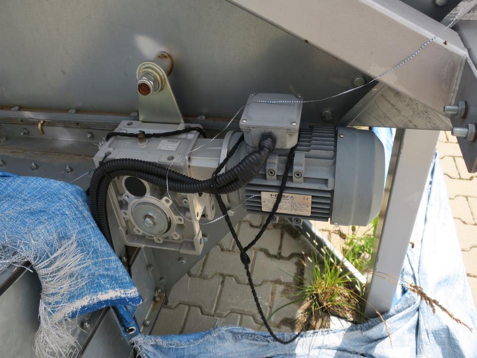 Machines from the biofuel production plant<br>
-7